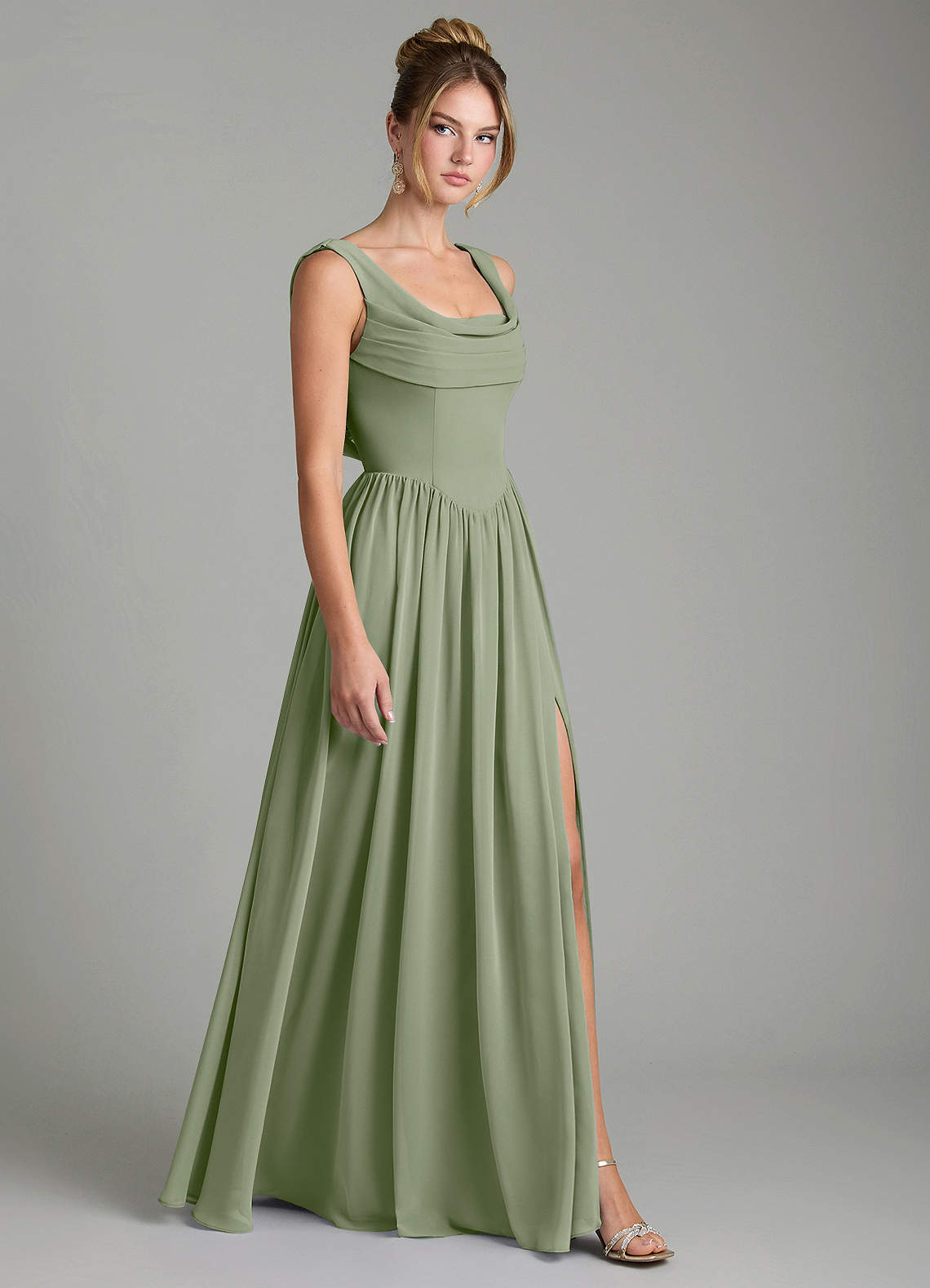 Novi A-Line Square-Neck Chiffon Bridesmaid Dress in Pistachio