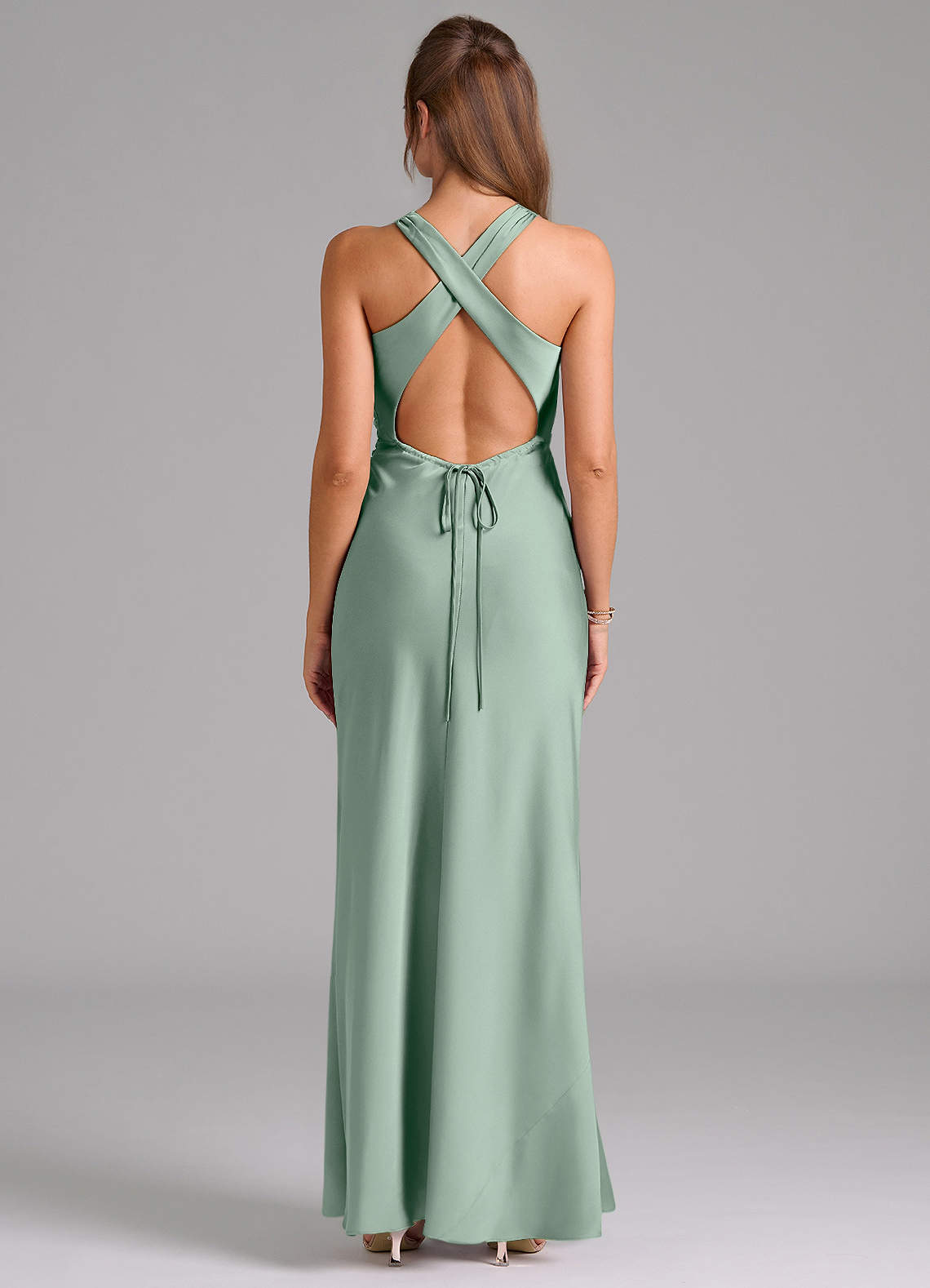 Evadne Sheath Scoop-Neck Stretch Satin Bridesmaid Dress in Agave