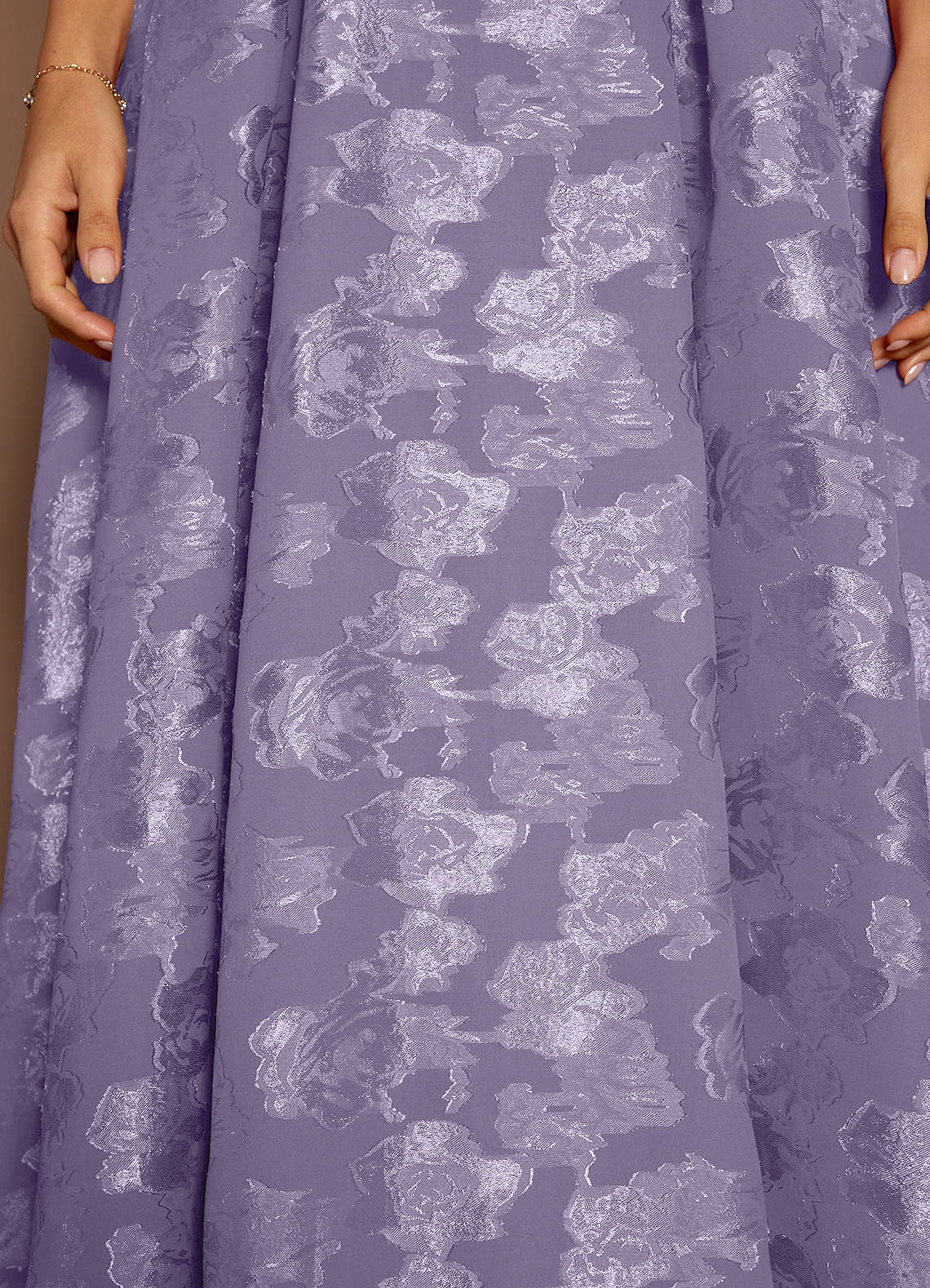 Briac A-Line Scoop-Neck Fil Coupé Evening Dress in Lilac