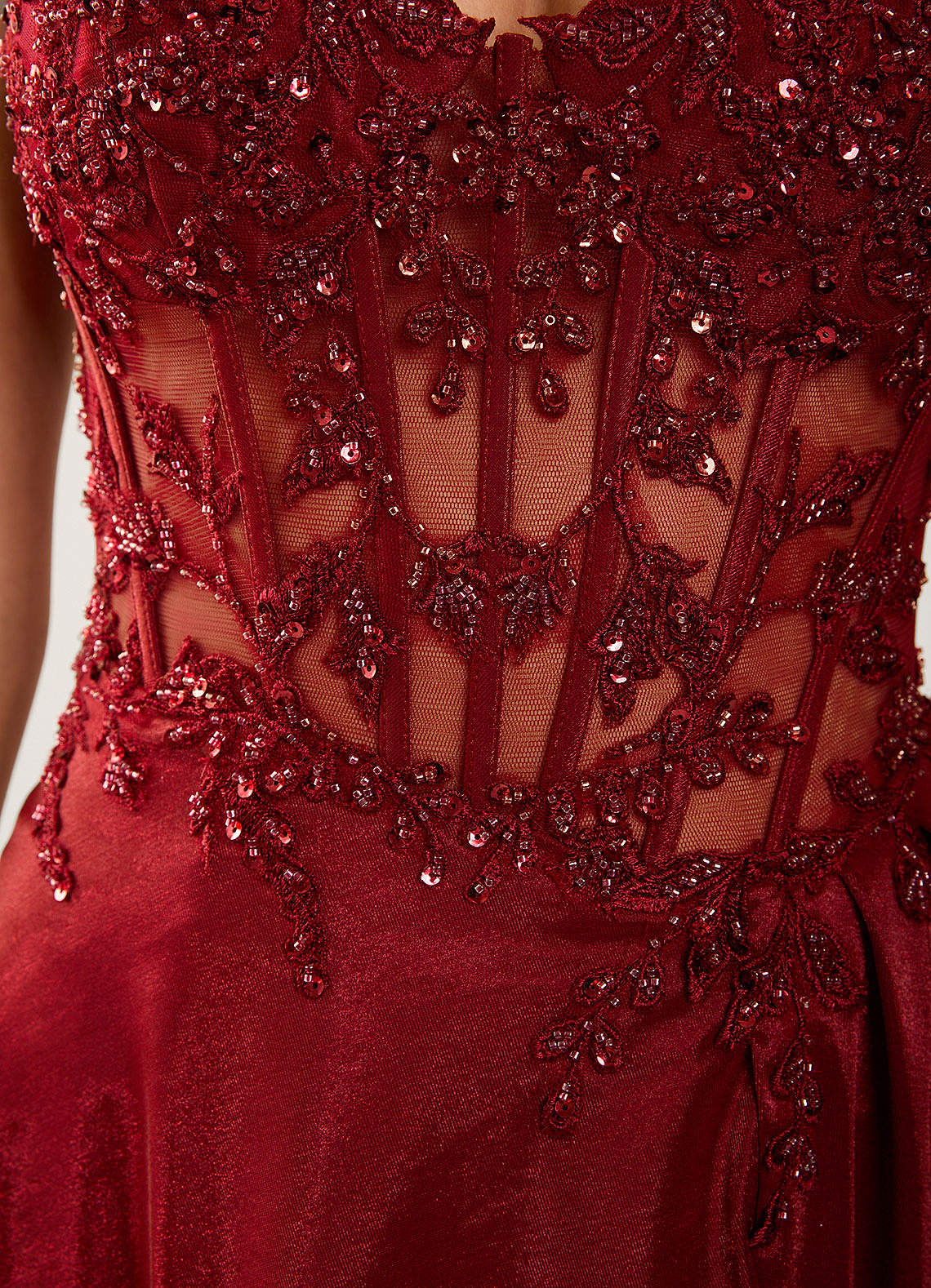 Isoldemark A-Line Sweetheart Satin Evening Dress in Burgundy