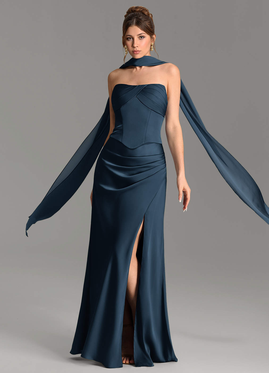 Nicki Sheath Scoop-Neck Stretch Satin Bridesmaid Dress in Dark Navy
