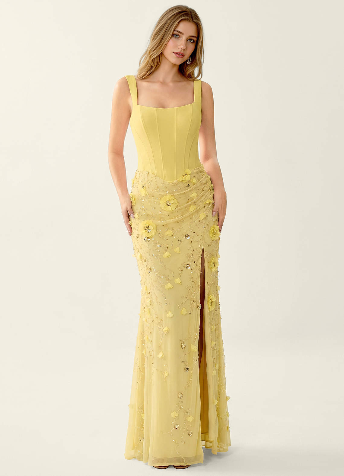 Belinda Mermaid Square-Neck Sequined Tulle Evening Dress in Yellow