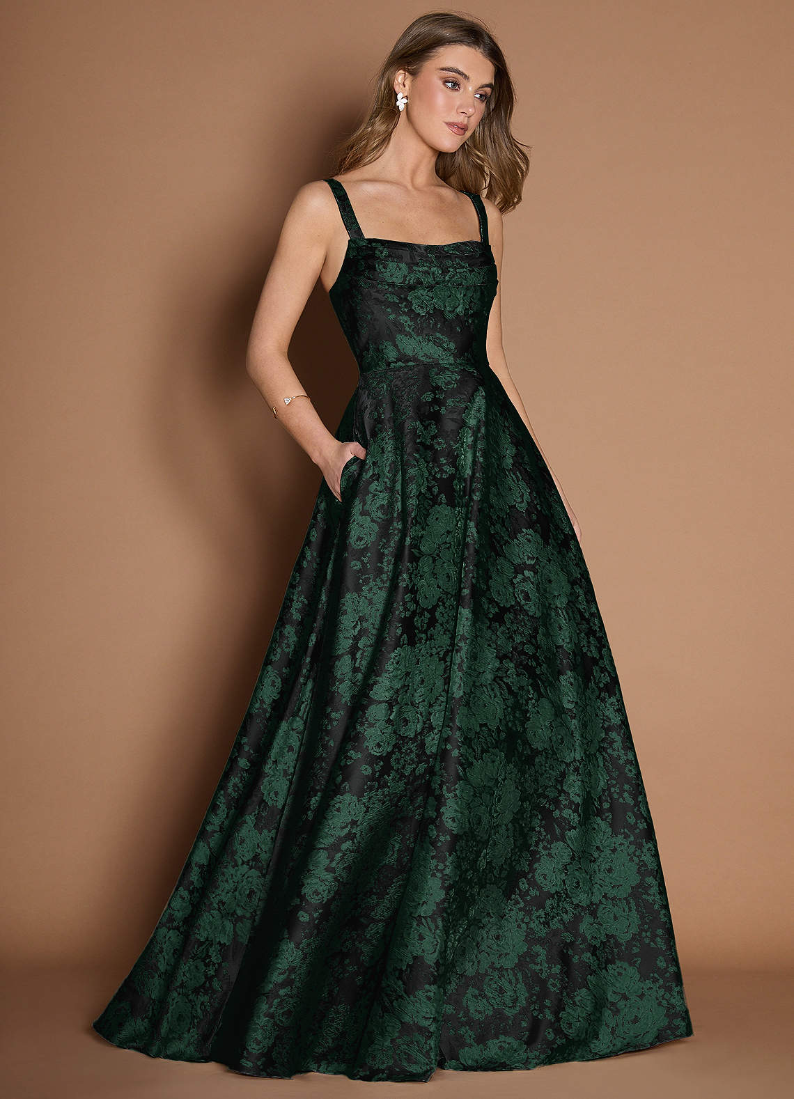 Lilla Emerald Black Maxi Dress