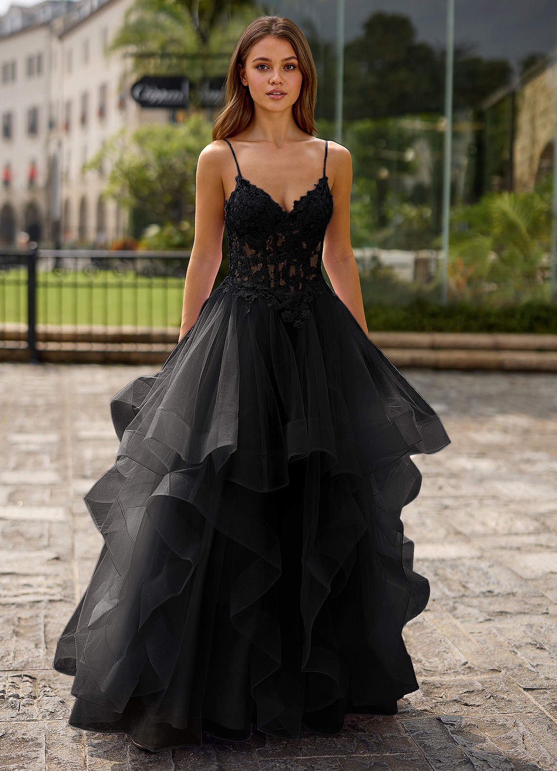 Spitze Ball Gown Sweetheart Lace Tulle Evening Dress in black