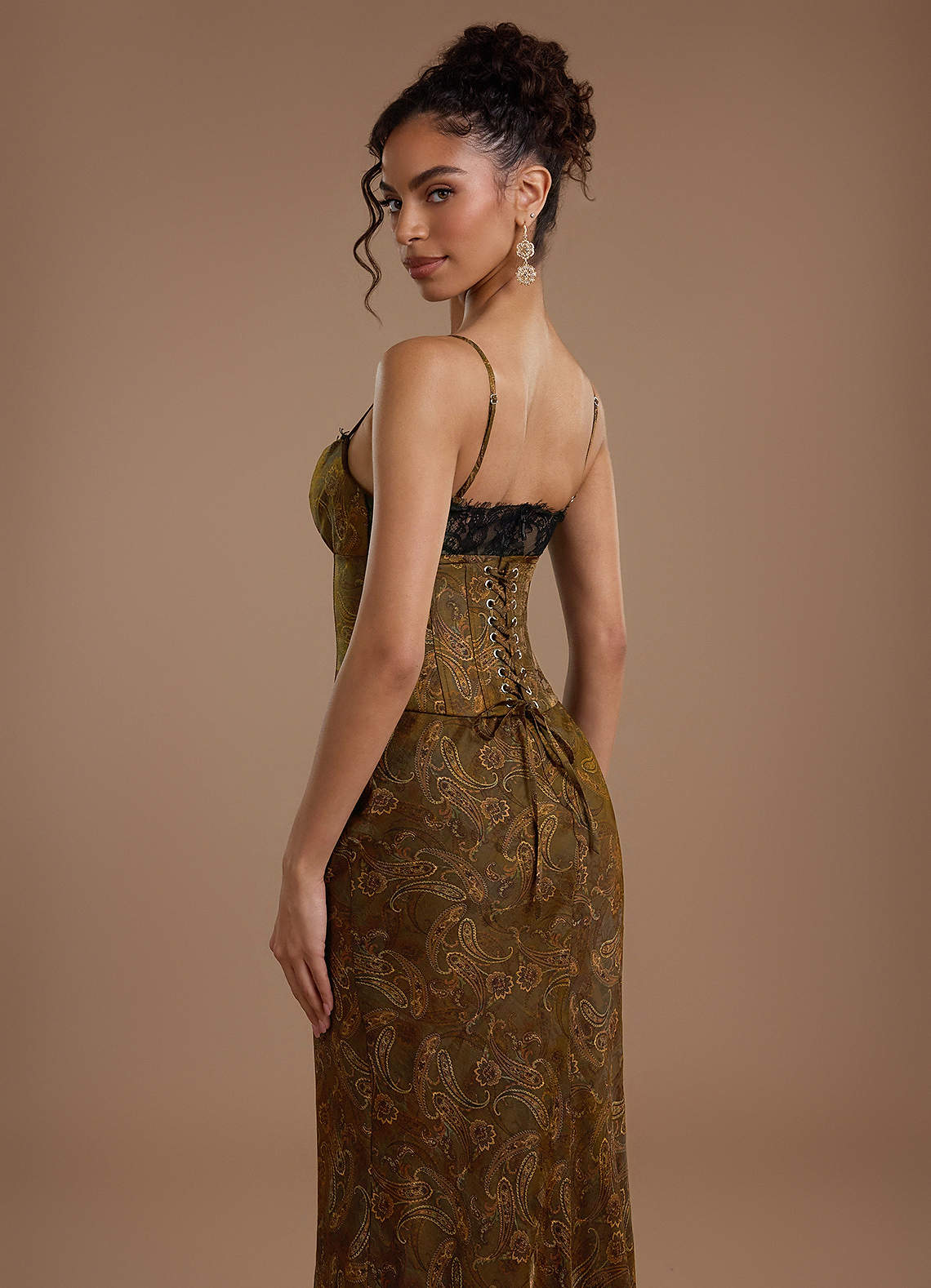 Reya Mermaid Scoop-Neck Brocade Wedding Guest Dress in Mocha Paisley