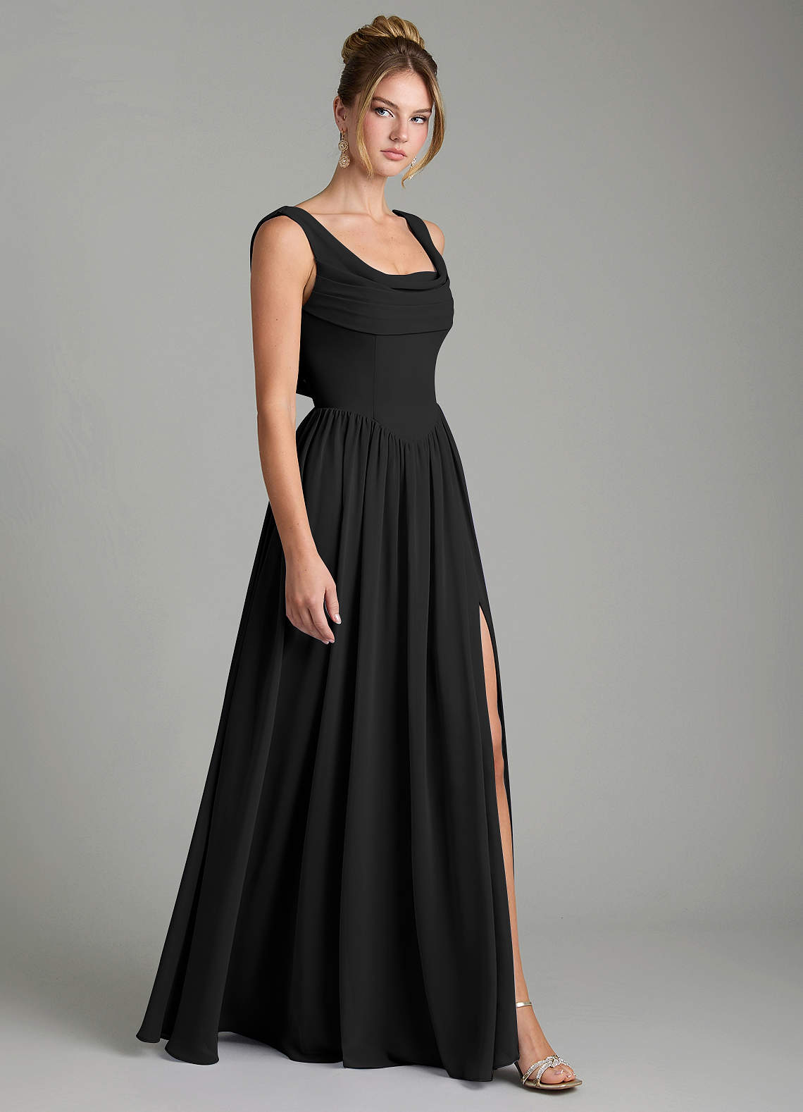 Novi A-Line Square-Neck Chiffon Bridesmaid Dress in black