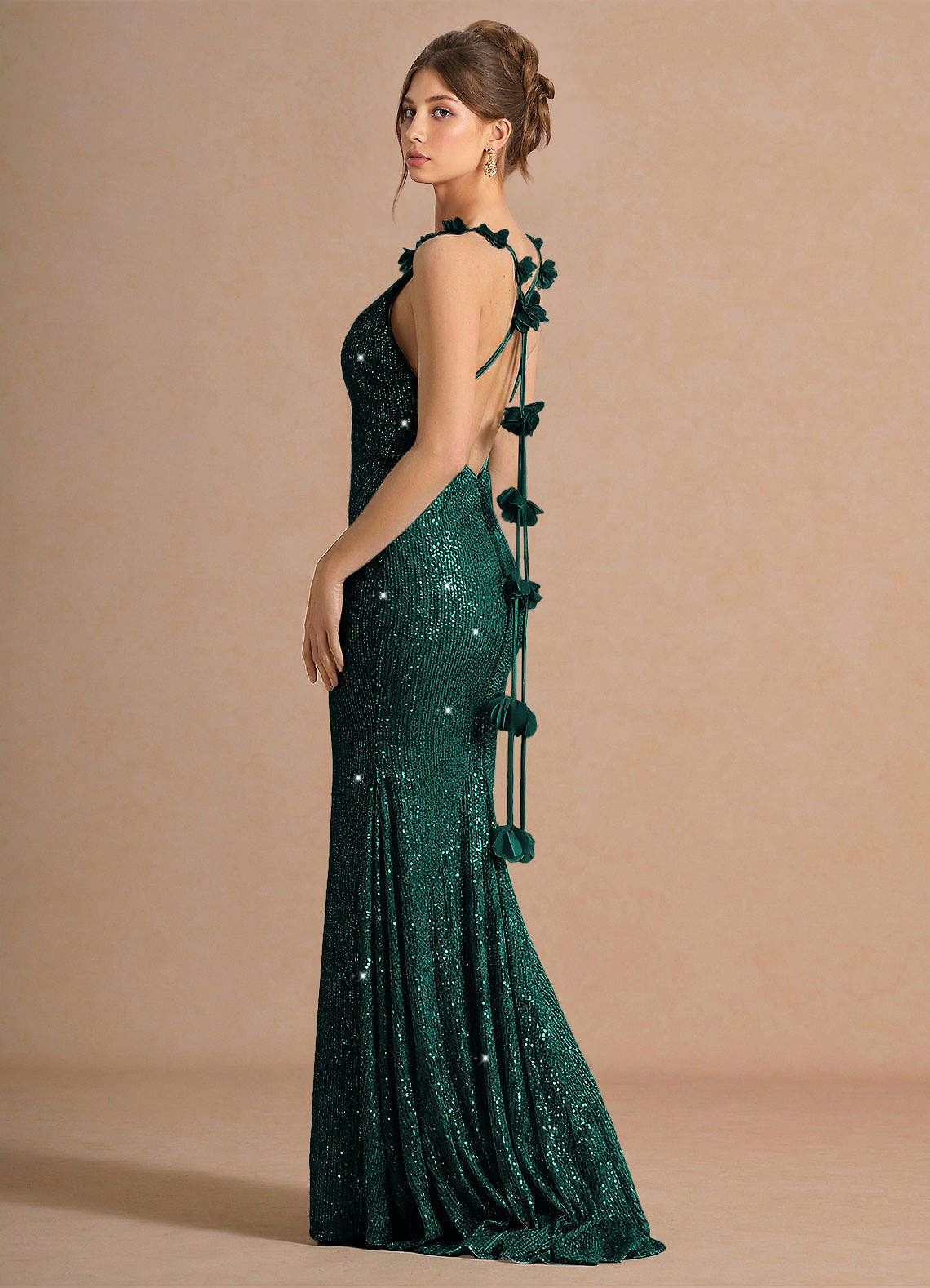 Selara Open-Back Floral Sequin Chiffon Evening Dress in Silver Black