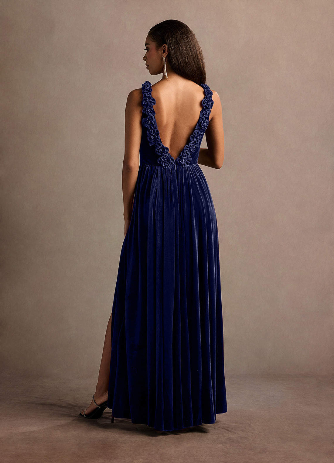 Katniss Rose Open-Back Velvet Evening Dress in Navy
