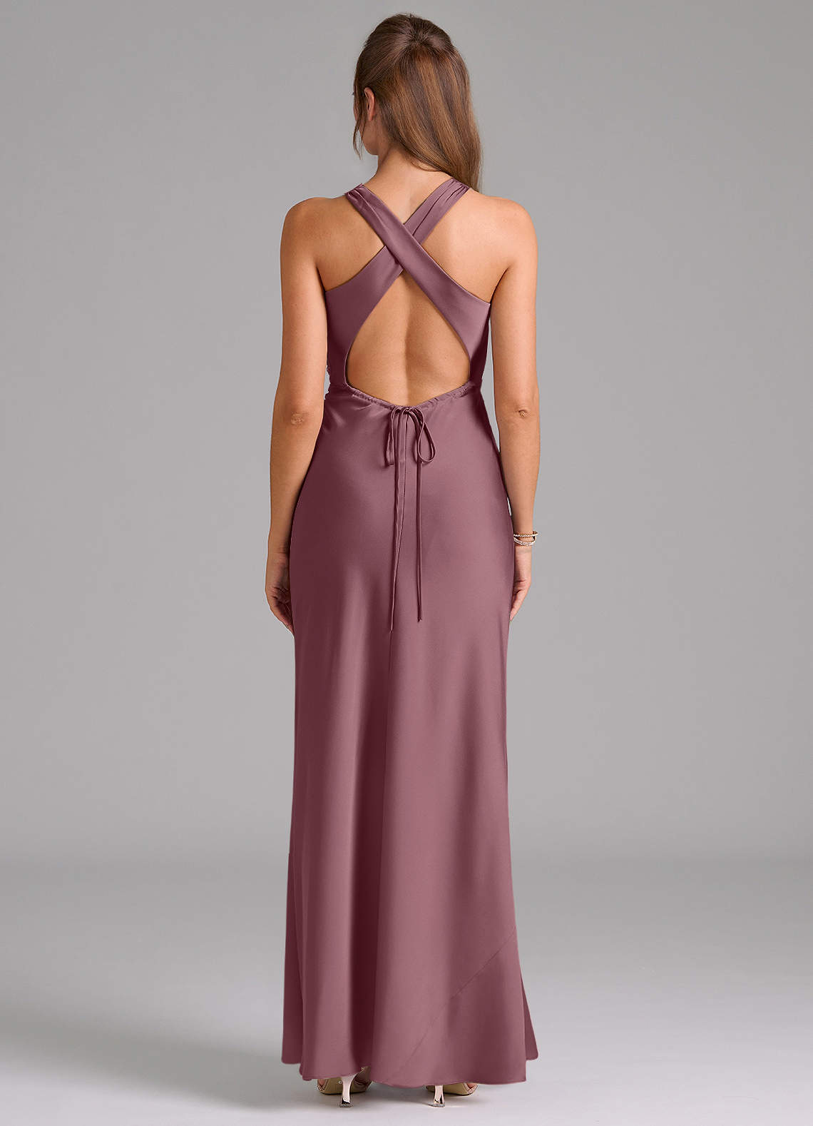 Evadne Sheath Scoop-Neck Stretch Satin Bridesmaid Dress in Amethyst
