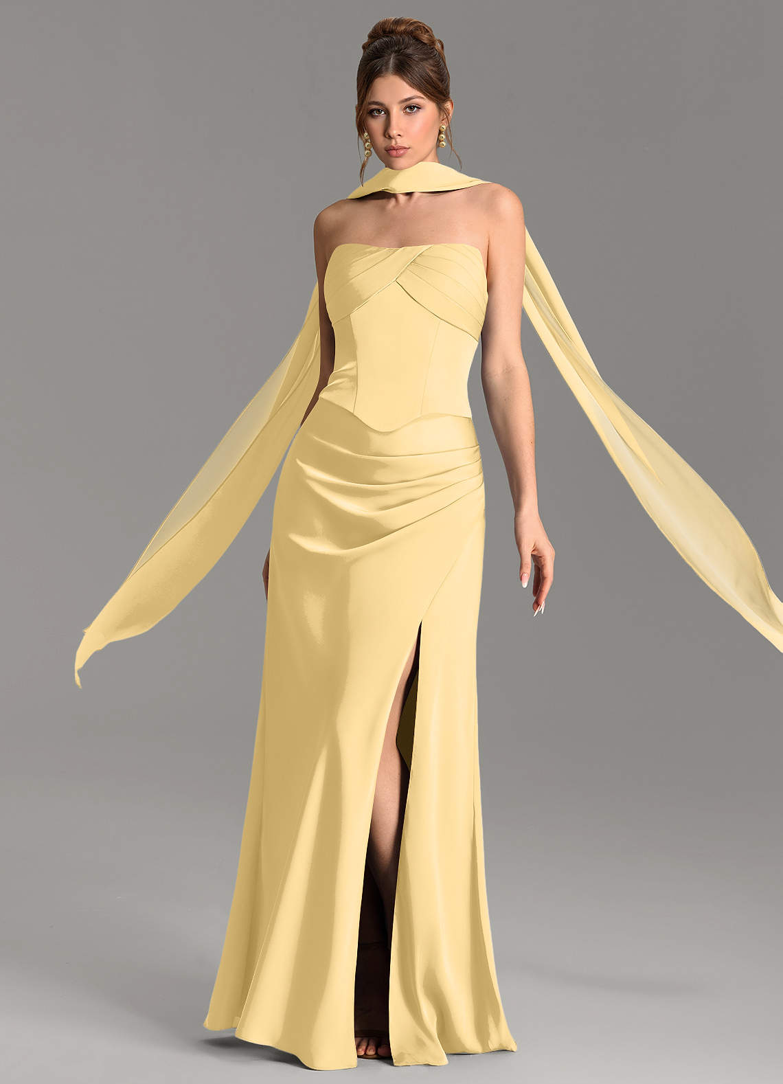 Nicki Sheath Scoop-Neck Stretch Satin Bridesmaid Dress in Butter