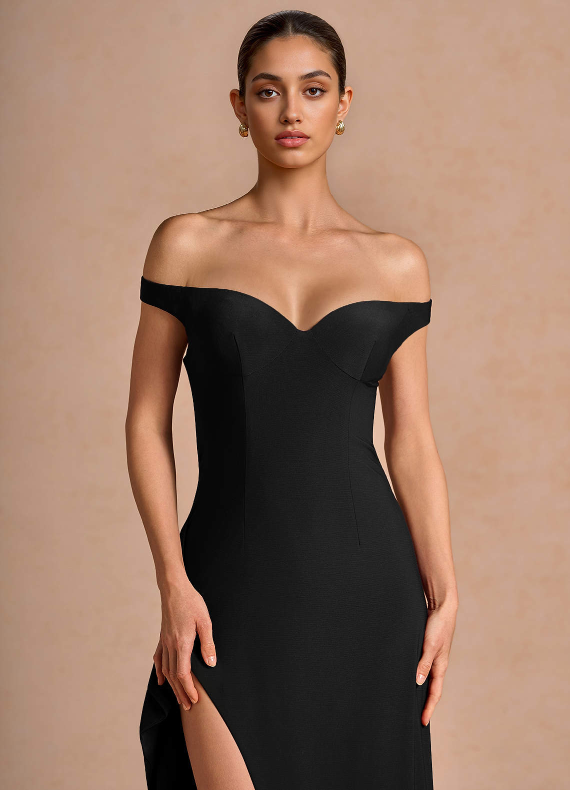 Jasira Sheath V-Neck Stretch Knit Evening Dress in Black