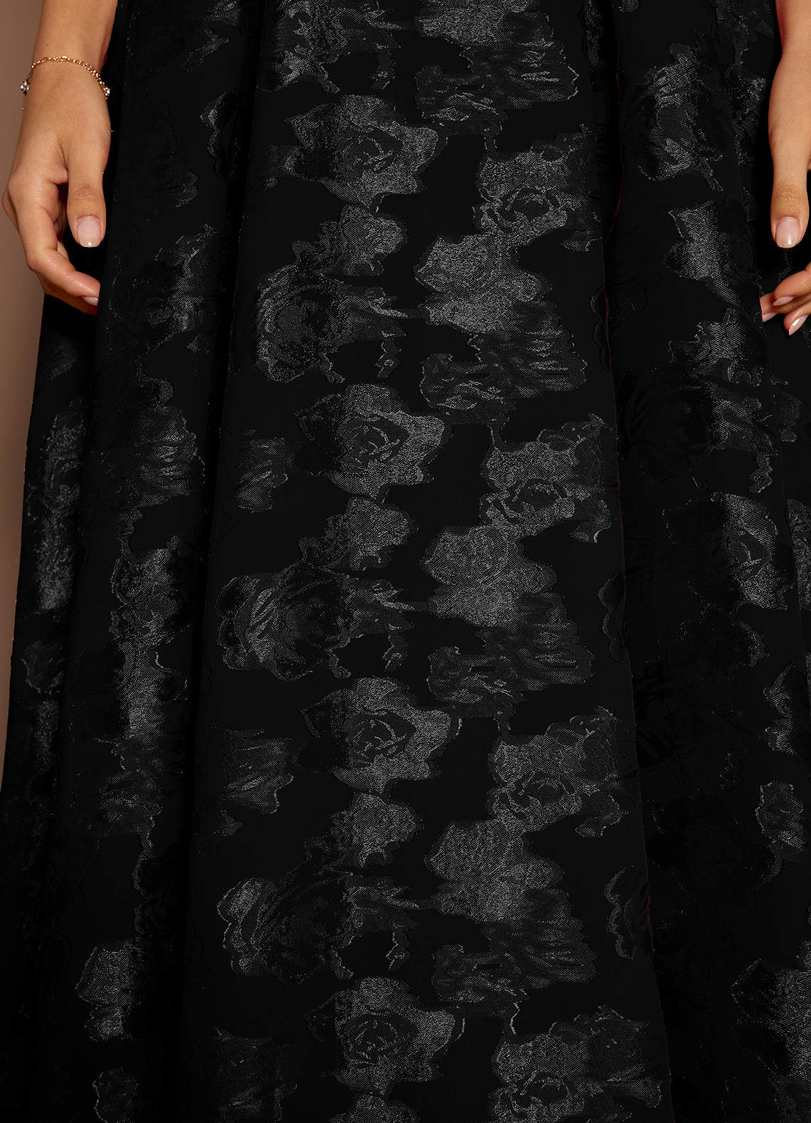 Briac A-Line Scoop-Neck Fil Coupé Evening Dress in Black