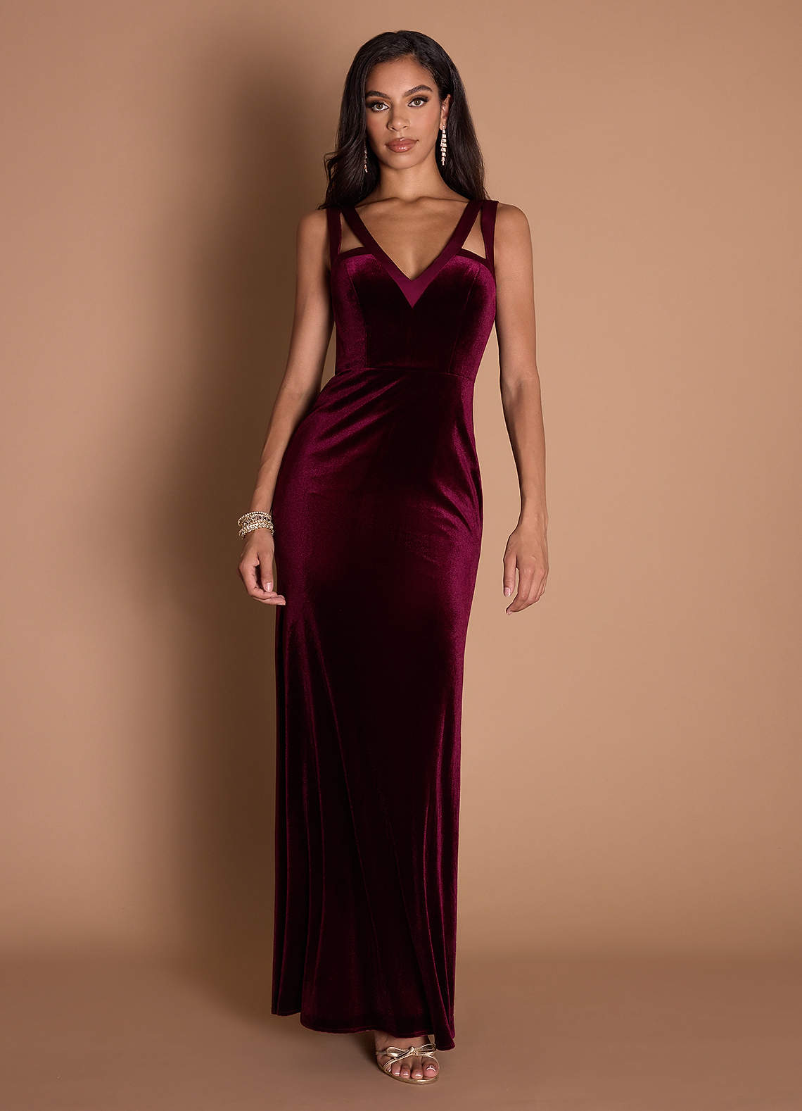 Tania Mermaid V-Neck Stretch Satin and Velvet Evening Dress in Hunter Green