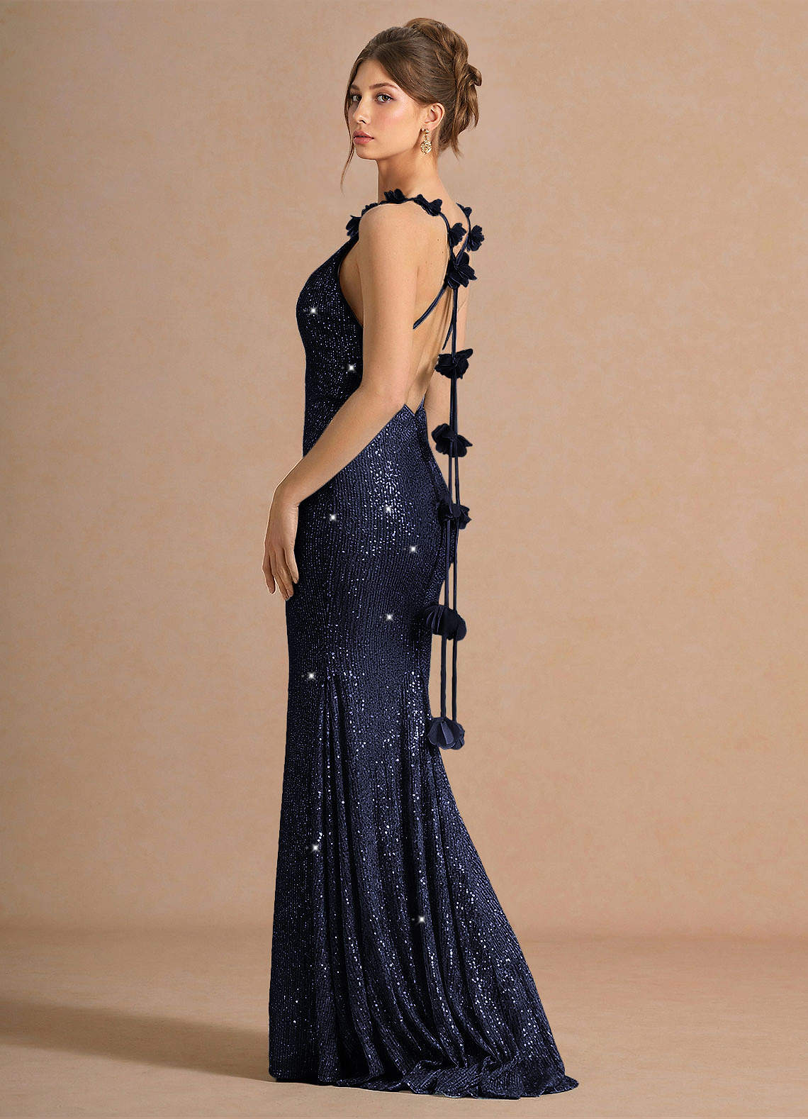 Selara Open-Back Floral Sequin Chiffon Evening Dress in Silver Black