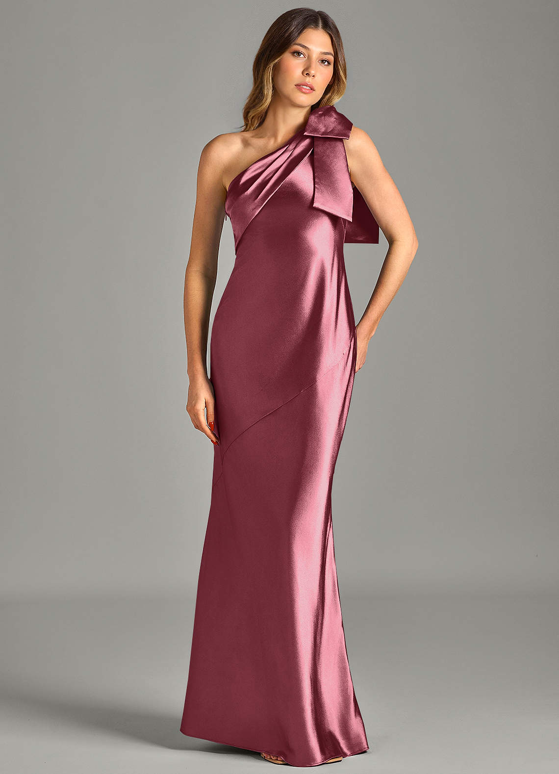 Yuanna Mermaid One-Shoulder Metallic Satin Bridesmaid Dress in Desert Rose