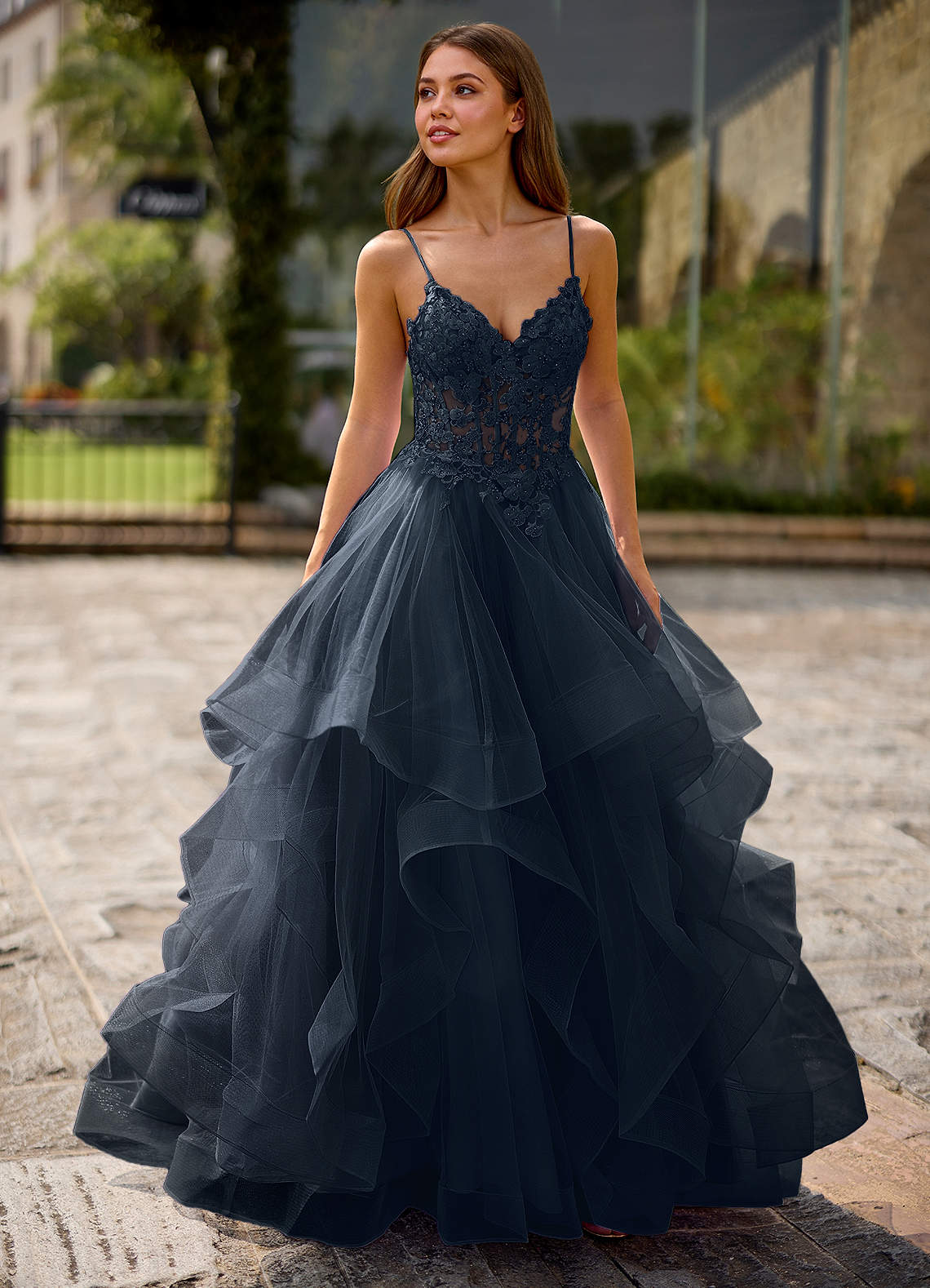 Spitze Ball Gown Sweetheart Lace Tulle Evening Dress in Navy