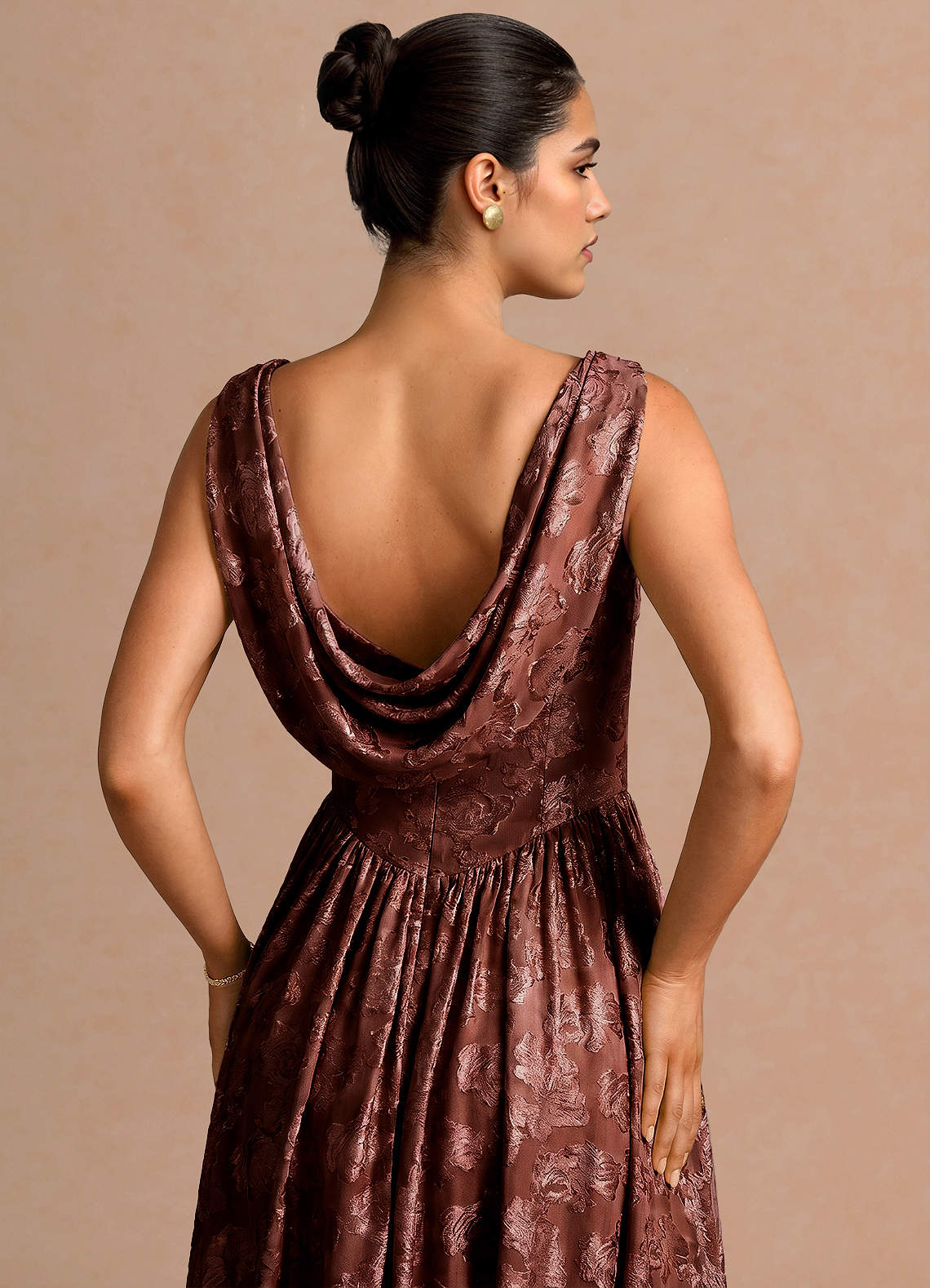 Novi A-Line Draped-Neck Floral Fil Coupé Evening Dress in Mocha Coco