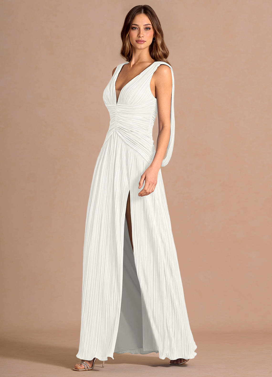 Quellia Sheath V-Neck Stretch Knit Wedding Guest Dress in Red