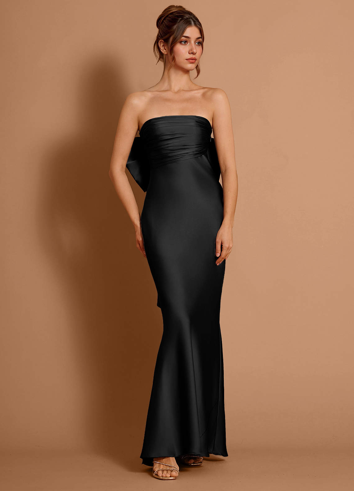 Aveline Mermaid Strapless Stretch Satin Evening Dress in black