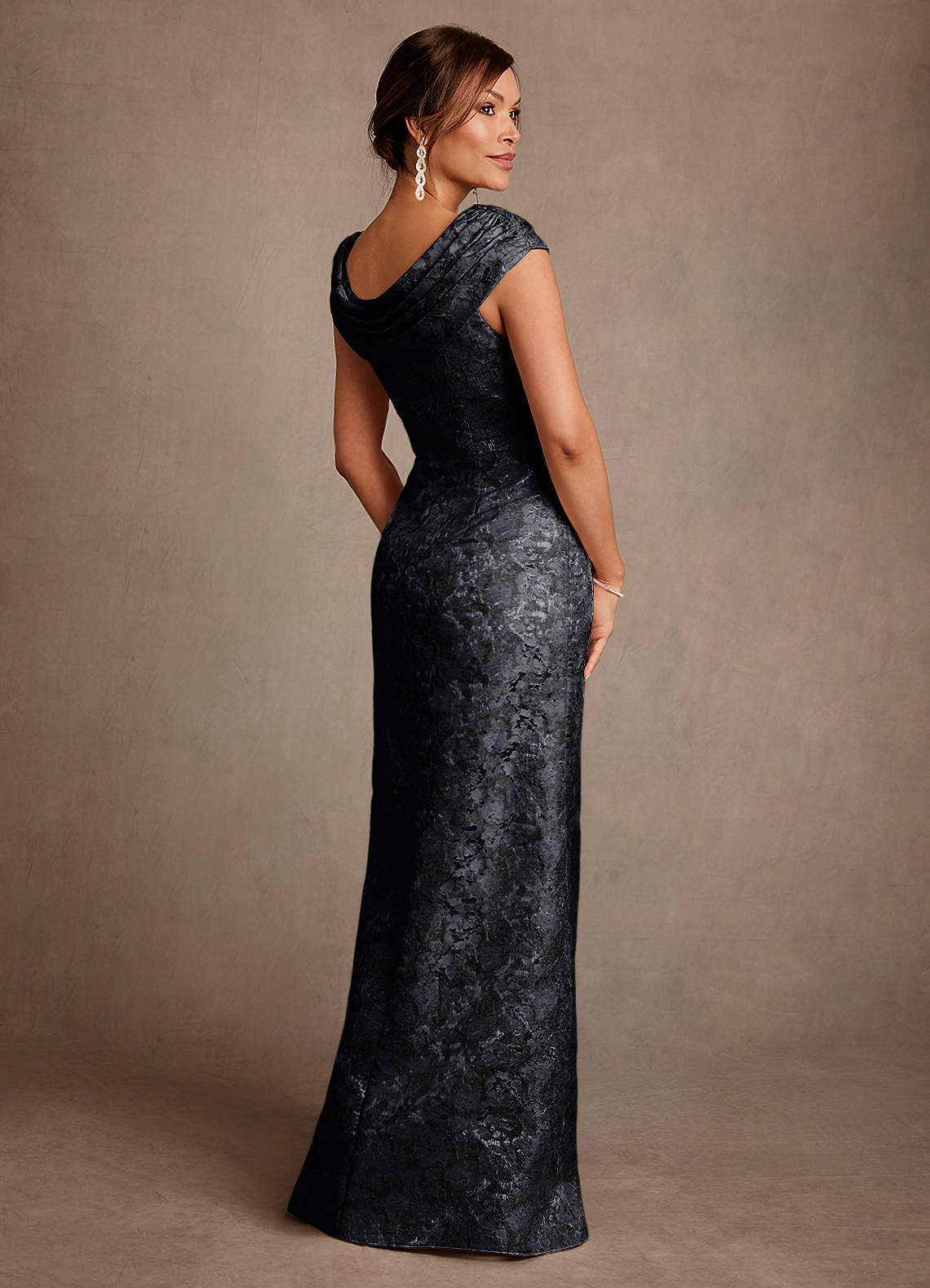 Irvine A-Line Scoop-Neck Jacquard Mother of the Bride Dress in black
