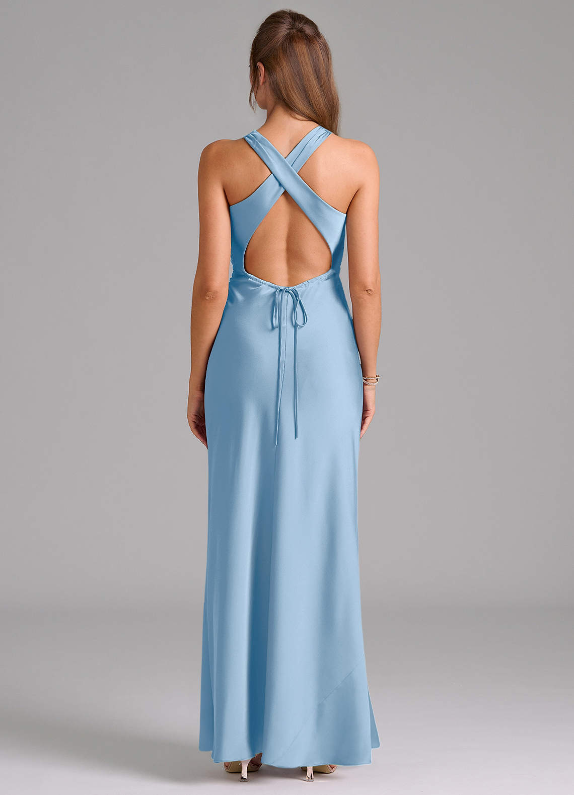 Evadne Sheath Scoop-Neck Stretch Satin Bridesmaid Dress in Powder Blue