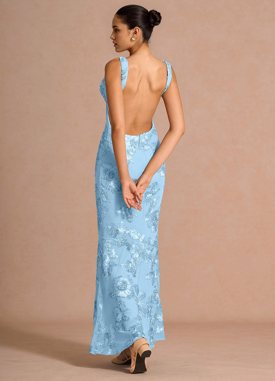 Ivellea Mermaid V-Neck Mesh Evening Dress in Sky Blue