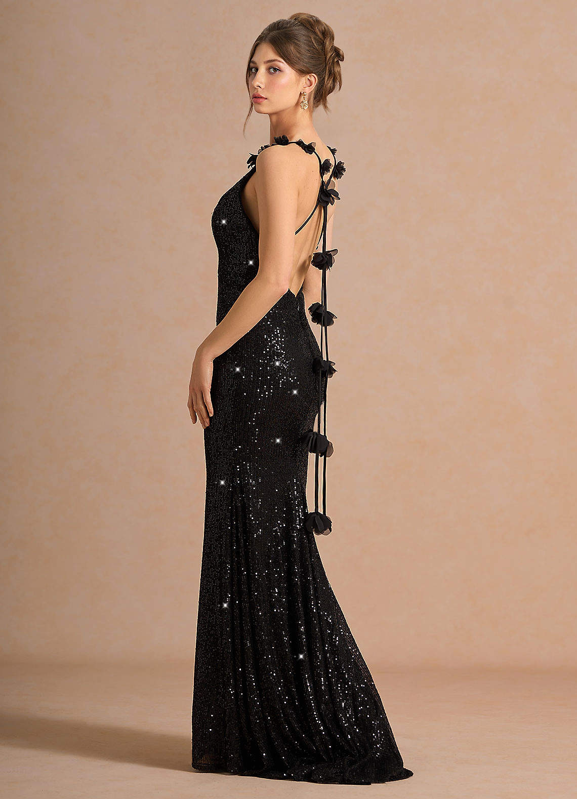 Selara Open-Back Floral Sequin Chiffon Evening Dress in Silver Black