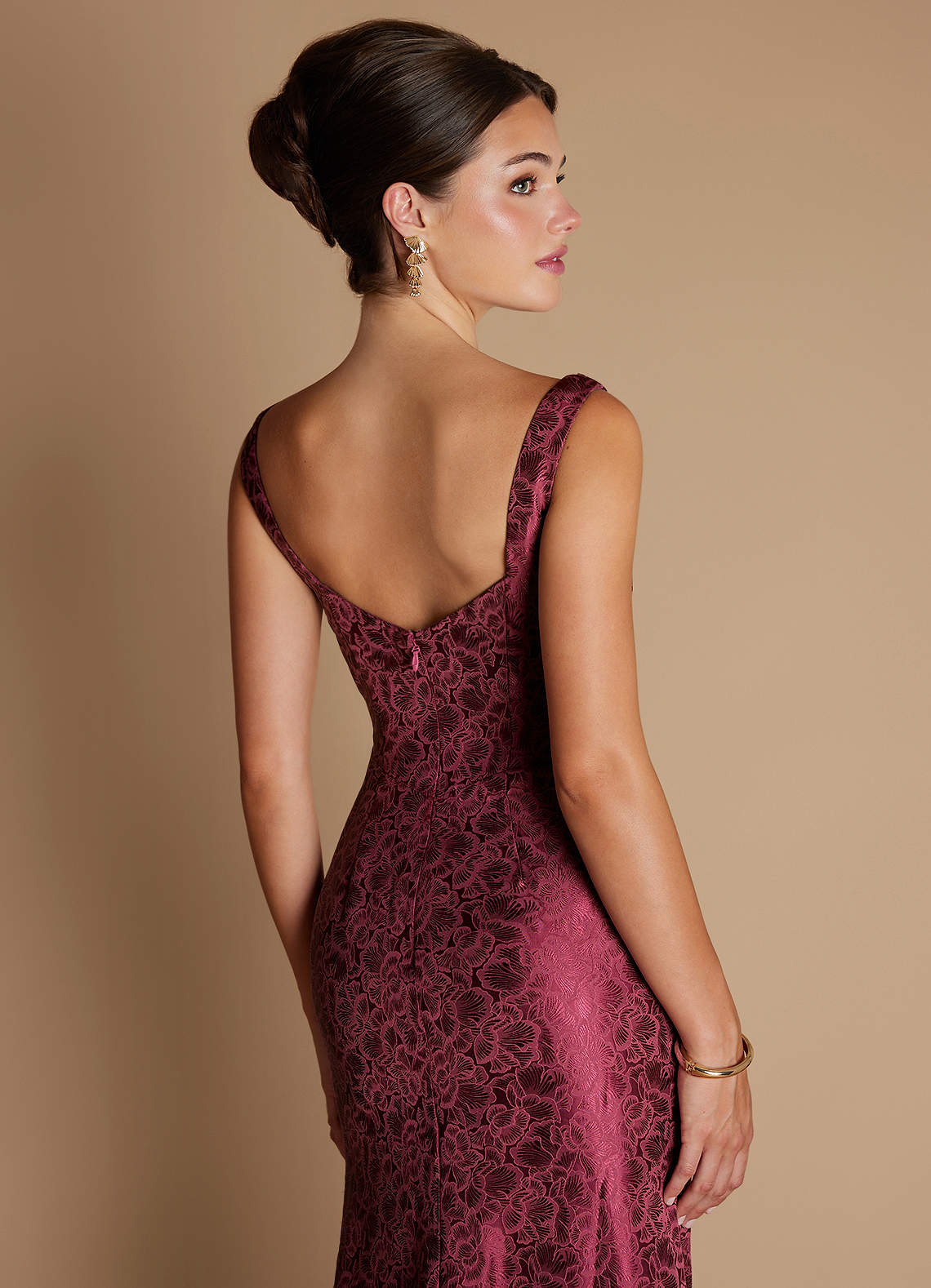 Kiana Mermaid Scoop-Neck Jacquard Wedding Guest Dress in Wine