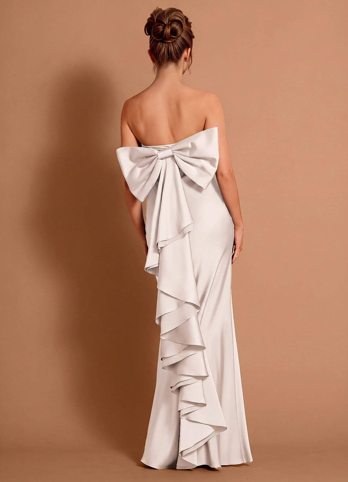 Aveline Mermaid Strapless Stretch Satin Evening Dress in Cream