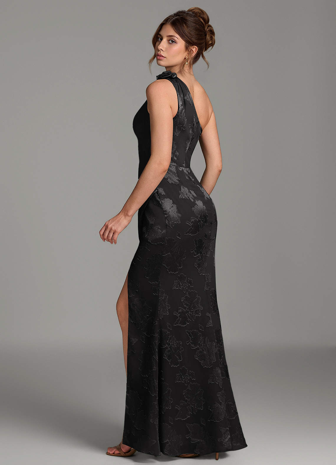 Yanie Mermaid One-Shoulder Jacquard Bridesmaid Dress in black