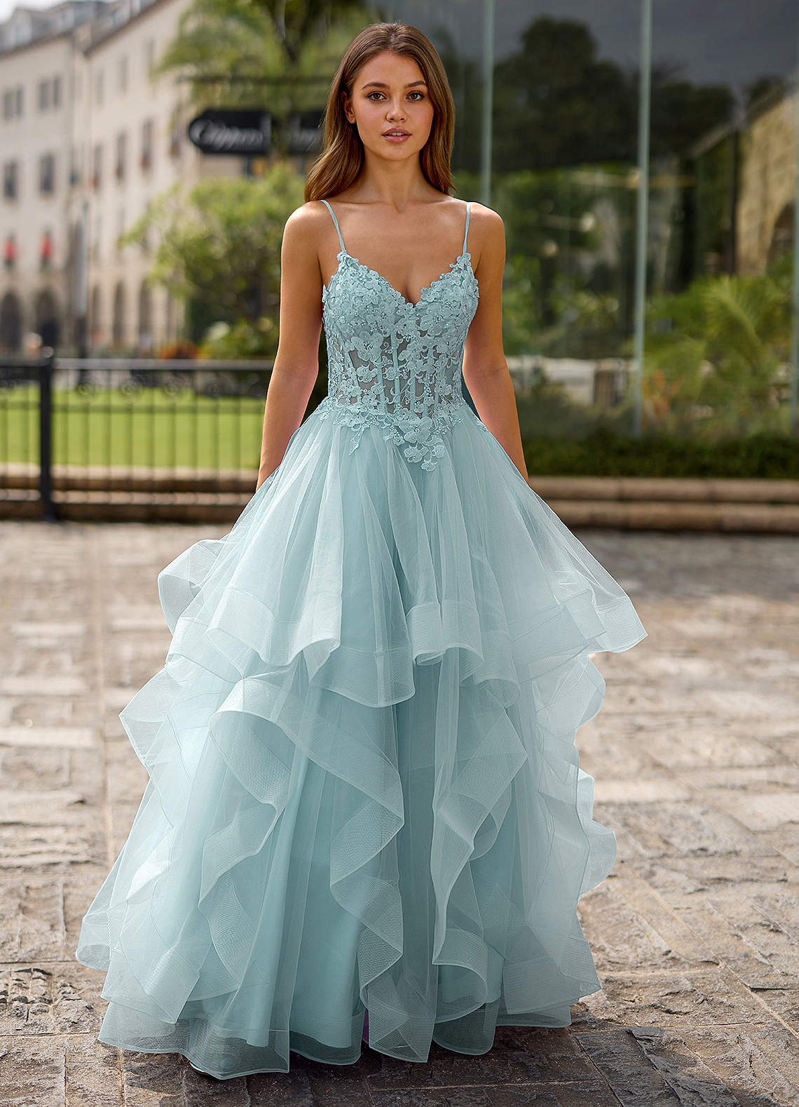 Spitze Ball Gown Sweetheart Lace Tulle Evening Dress in Blue