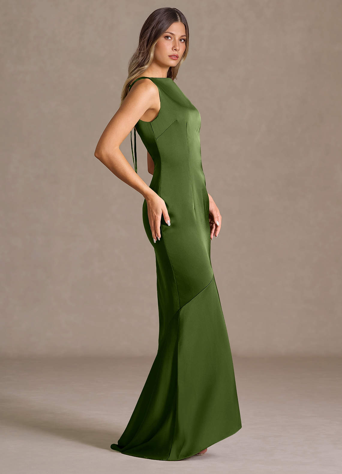 Wynne Mermaid Shoulder-Scarf Stretch Satin Evening Dress in Olive