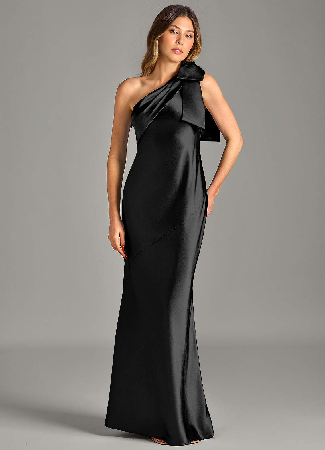 Yuanna Mermaid One-Shoulder Metallic Satin Bridesmaid Dress in black