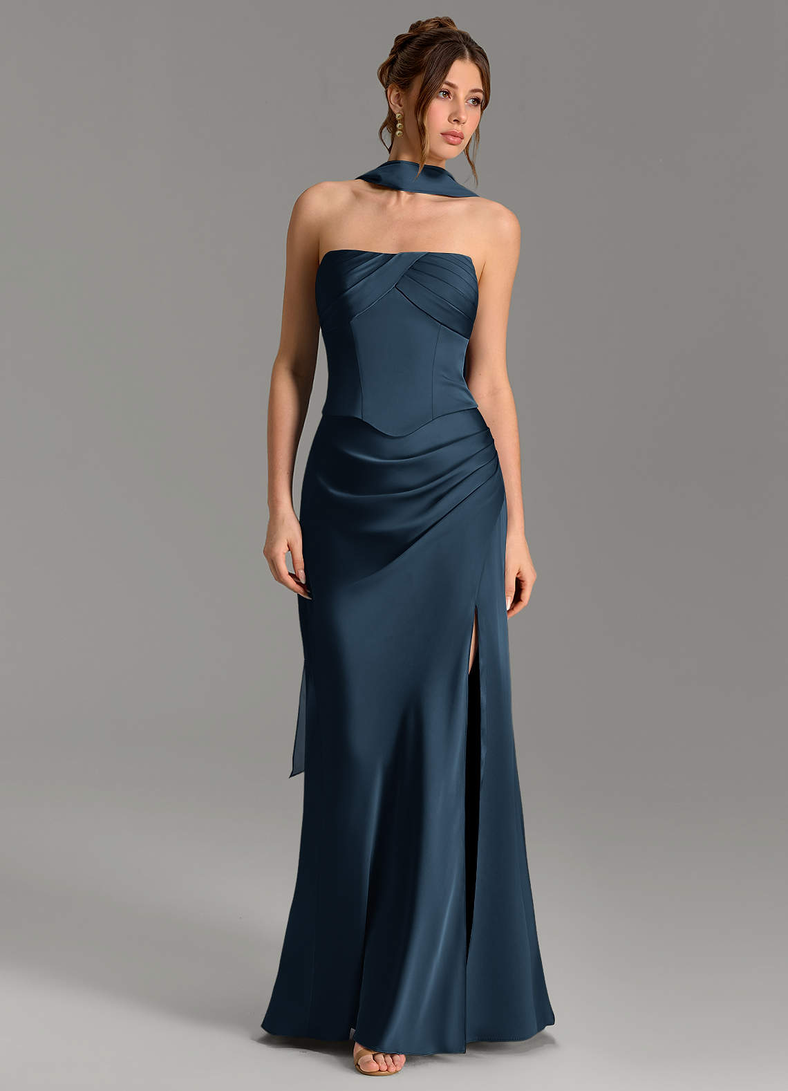 Nicki Sheath Scoop-Neck Stretch Satin Bridesmaid Dress in Dark Navy