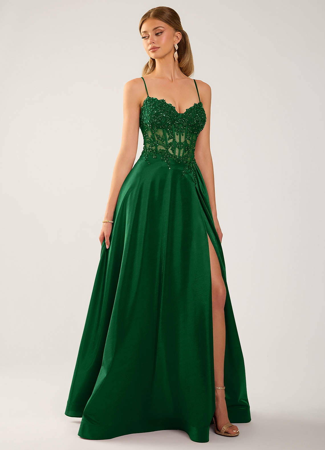 Isoldemark A-Line Sweetheart Satin Evening Dress in Dark Green