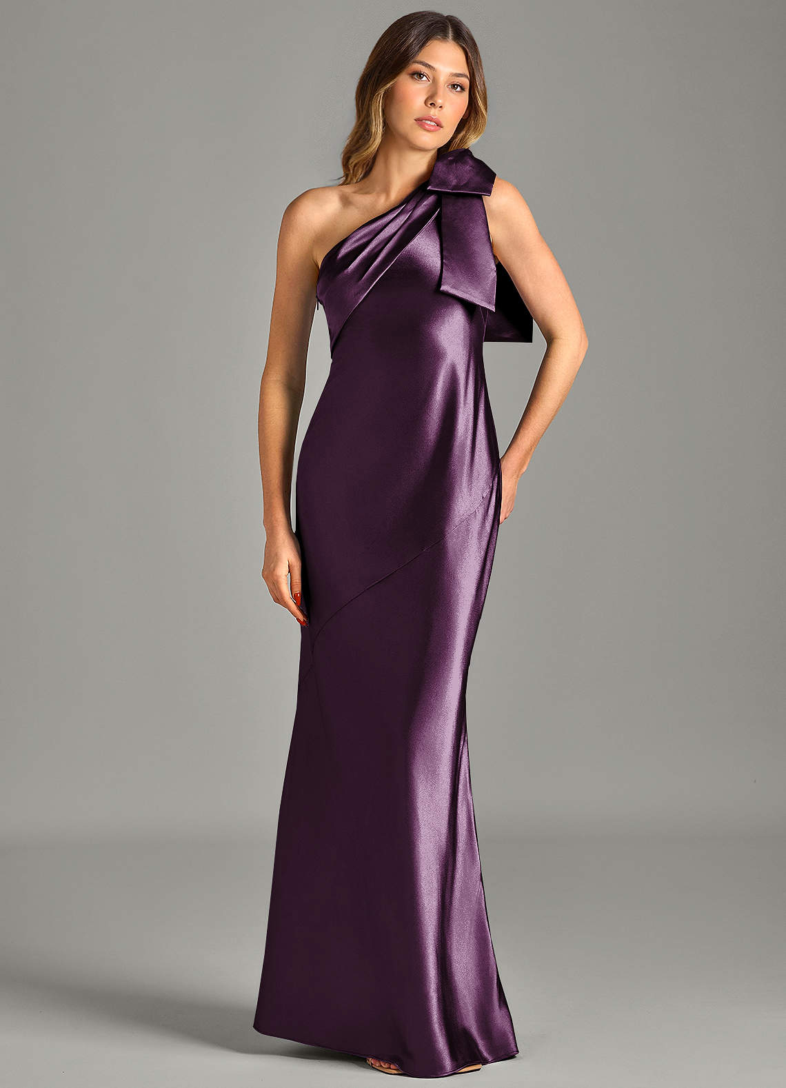 Yuanna Mermaid One-Shoulder Metallic Satin Bridesmaid Dress in Plum
