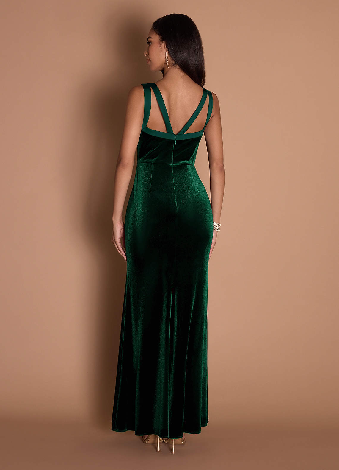 Tania Mermaid V-Neck Stretch Satin and Velvet Evening Dress in Hunter Green