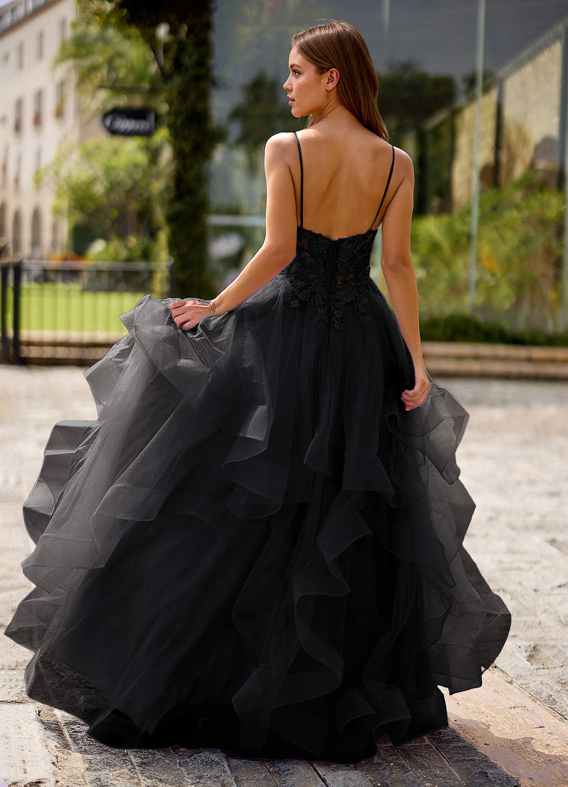 Spitze Ball Gown Sweetheart Lace Tulle Evening Dress in black