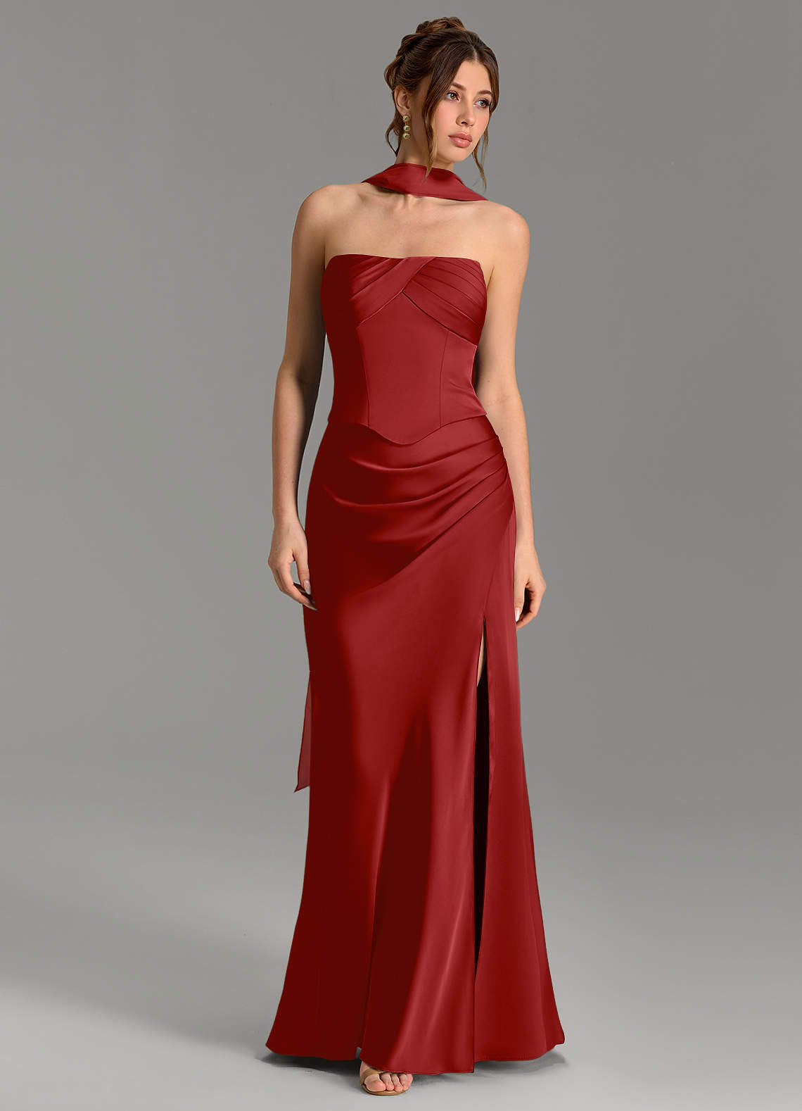 Nicki Sheath Scoop-Neck Stretch Satin Bridesmaid Dress in Pomegranate