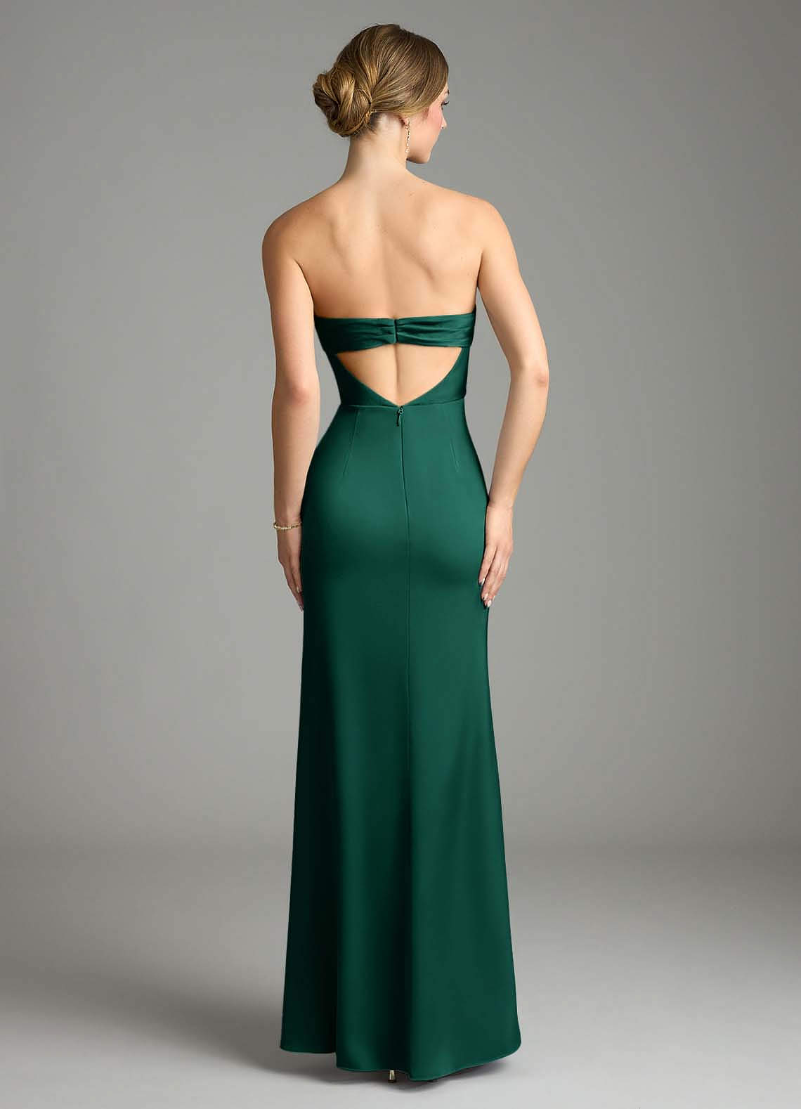 Leonis Mermaid Cowl-Neck Stretch Satin Bridesmaid Dress in Emerald