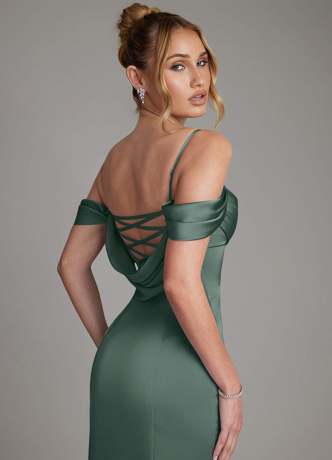 Nira Mermaid Sweetheart Stretch Satin Bridesmaid Dress in Sea Moss