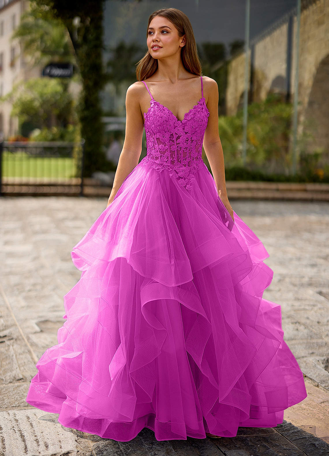 Spitze Ball Gown Sweetheart Lace Tulle Evening Dress in Fuchsia