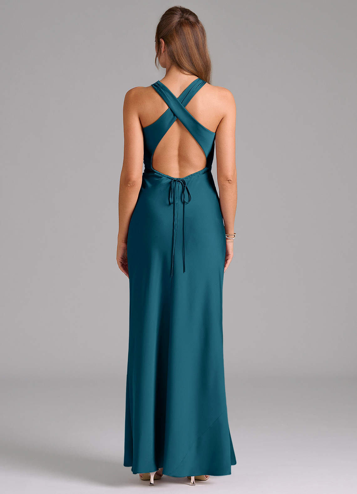 Evadne Sheath Scoop-Neck Stretch Satin Bridesmaid Dress in Ink Blue