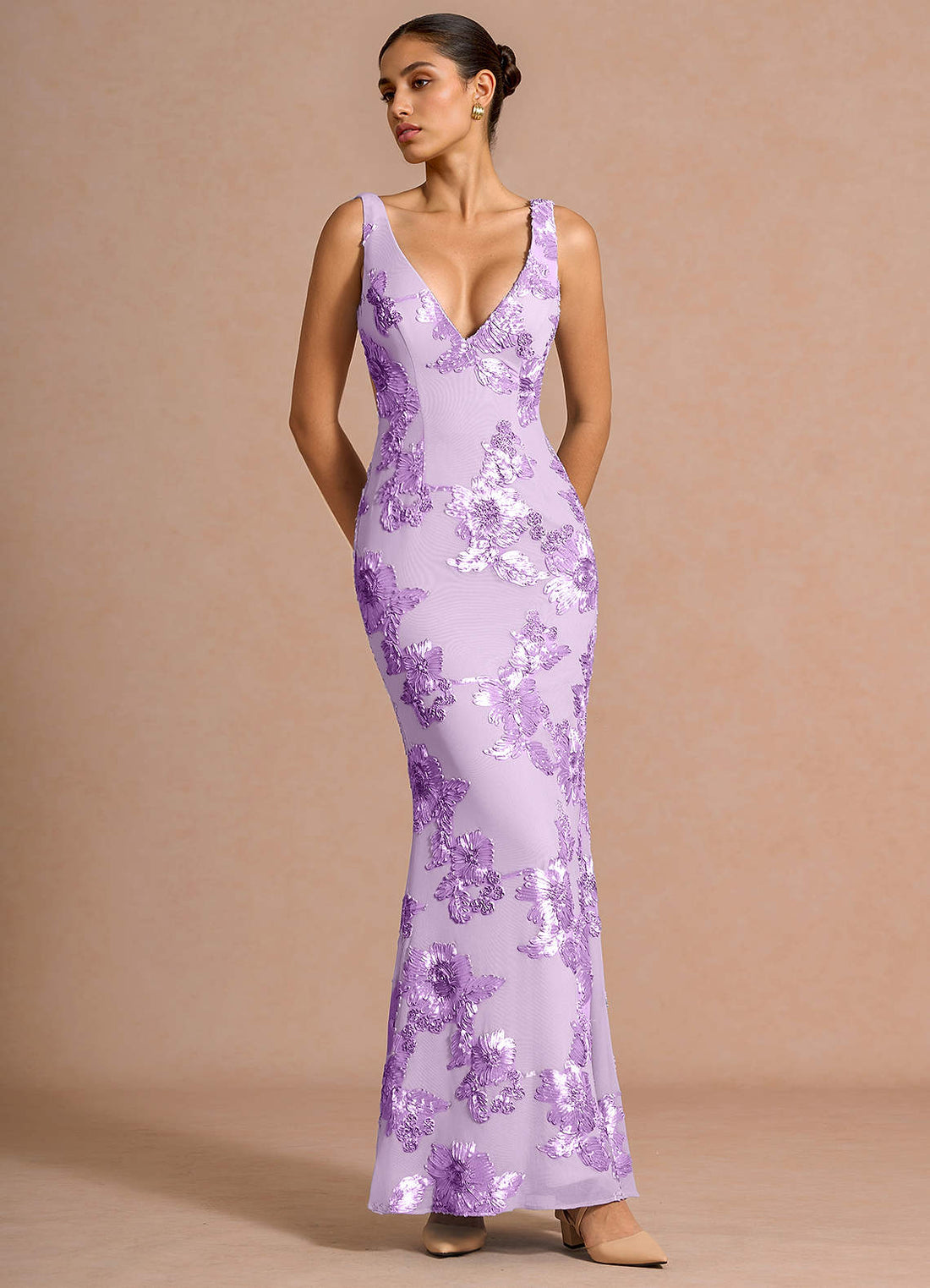 Ivellea Mermaid V-Neck Mesh Evening Dress in Frosted Lilac