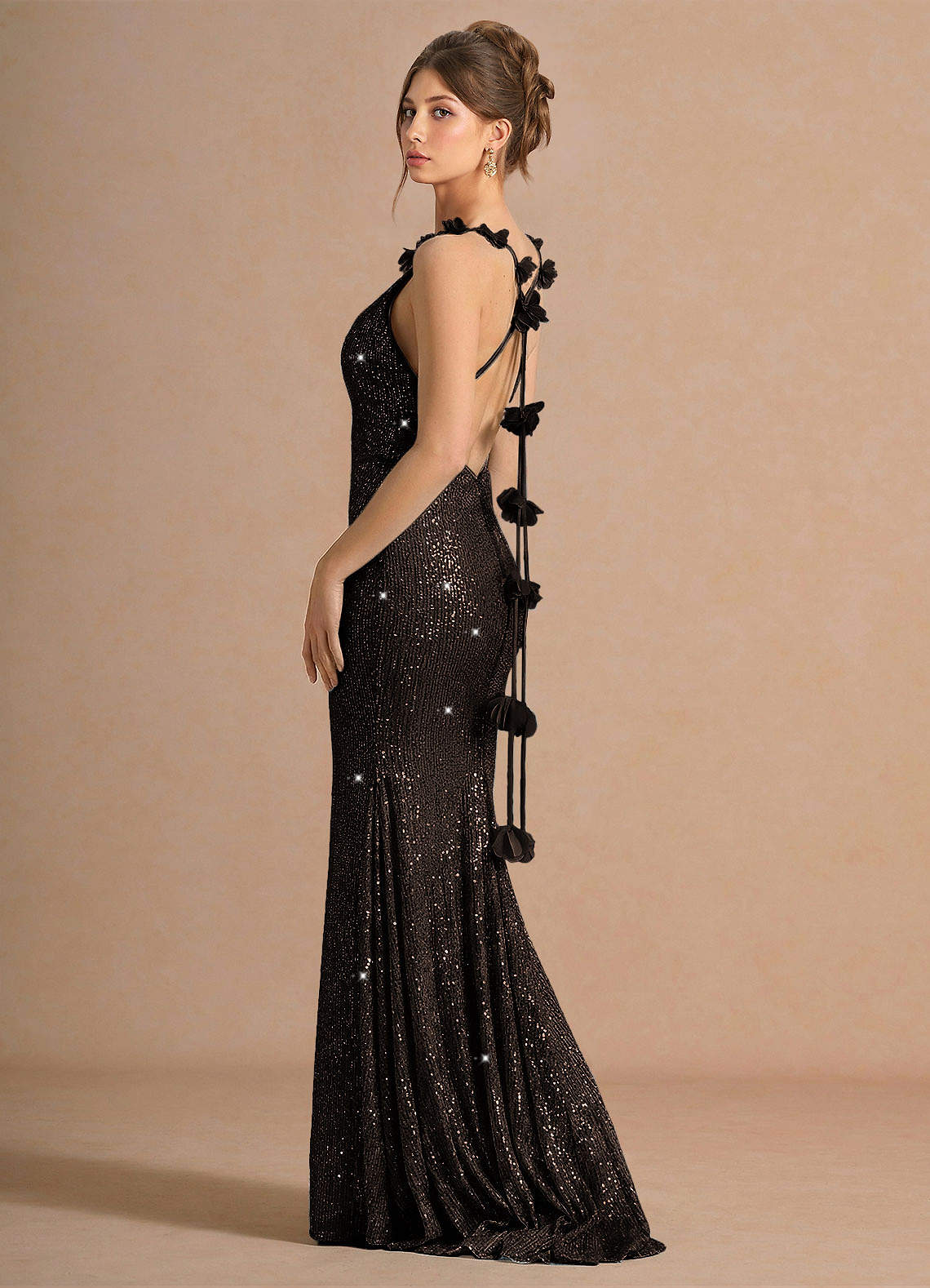 Selara Open-Back Floral Sequin Chiffon Evening Dress in Silver Black