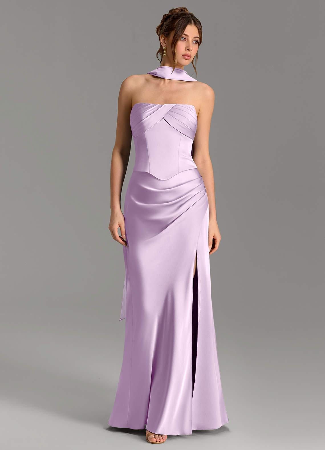 Nicki Sheath Scoop-Neck Stretch Satin Bridesmaid Dress in Frosted Lilac