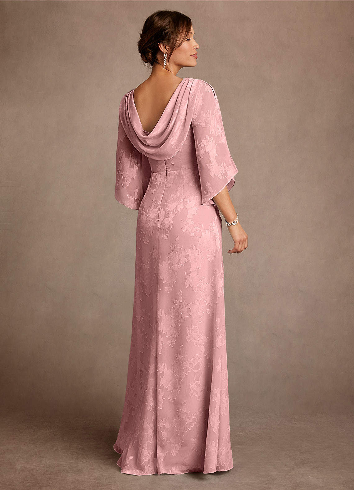 Anaheim Sheath Scoop-Neck Floral Burnout Mother of the Bride Dress in Dusty Rose