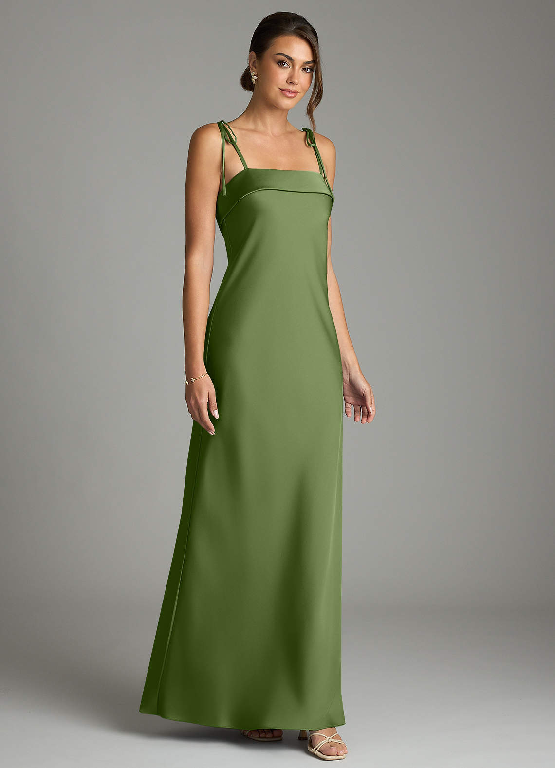 Ellia Sheath Straight-Neck Stretch Satin Bridesmaid Dress in Juniper