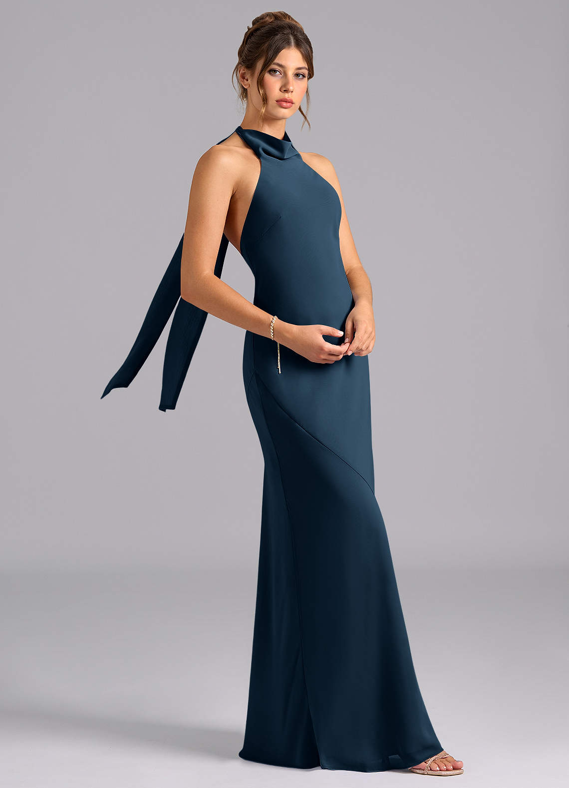 Velli Mermaid Halter Chiffon Bridesmaid Dress in Dark Navy