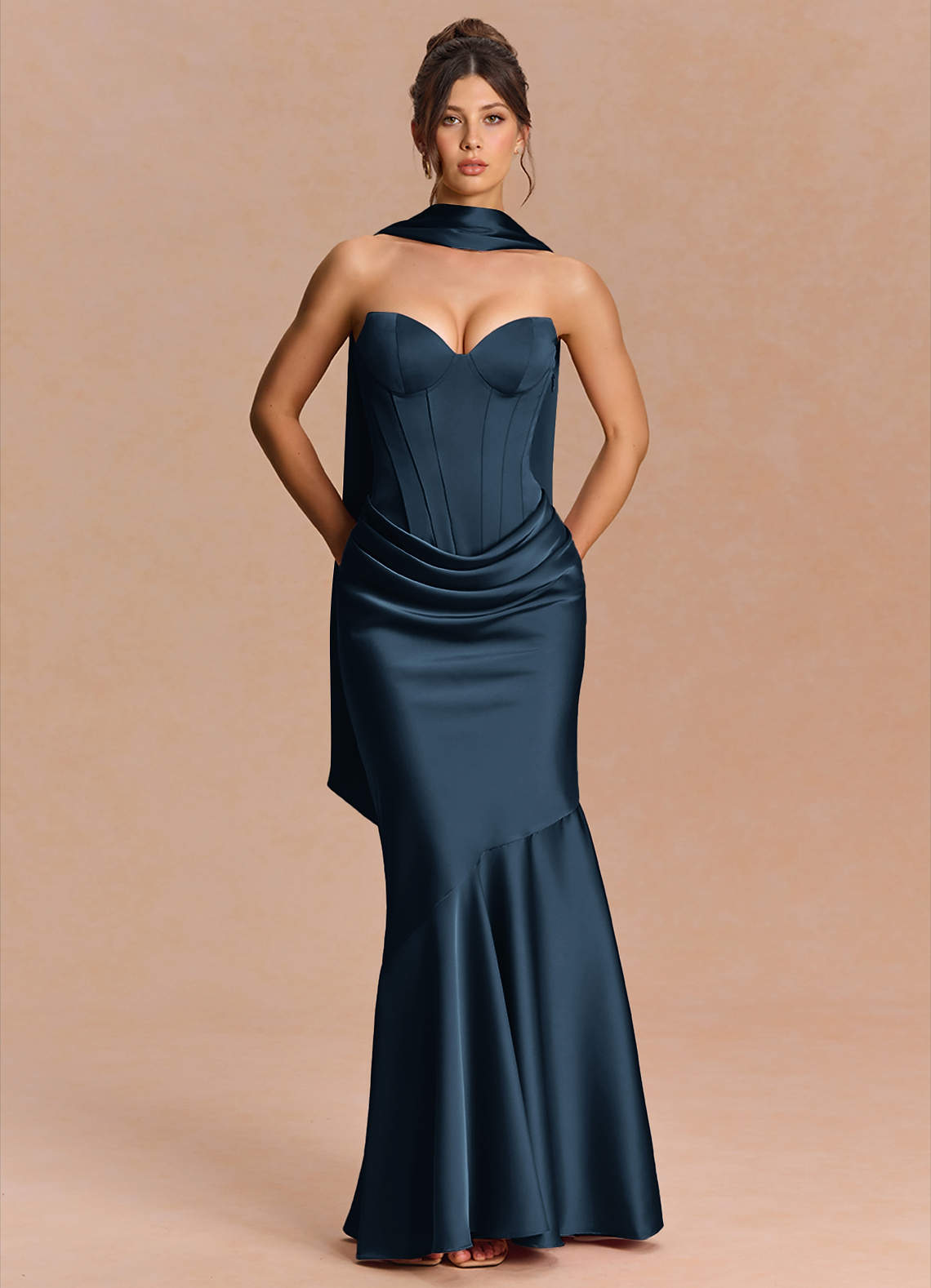 Euphemia Mermaid Strapless Stretch Satin Evening Dress in Navy